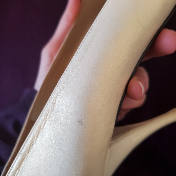 Shoes - Picture 8 of 8